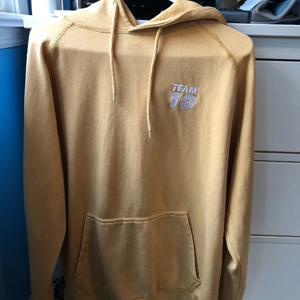 Team 10 Hoodie